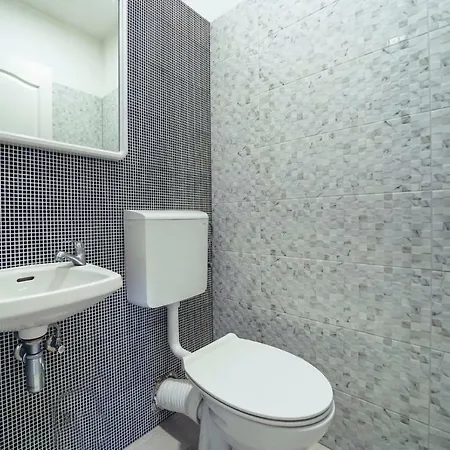 Aracic Apartment Solin