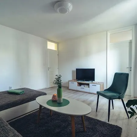 Aracic Apartment Solin
